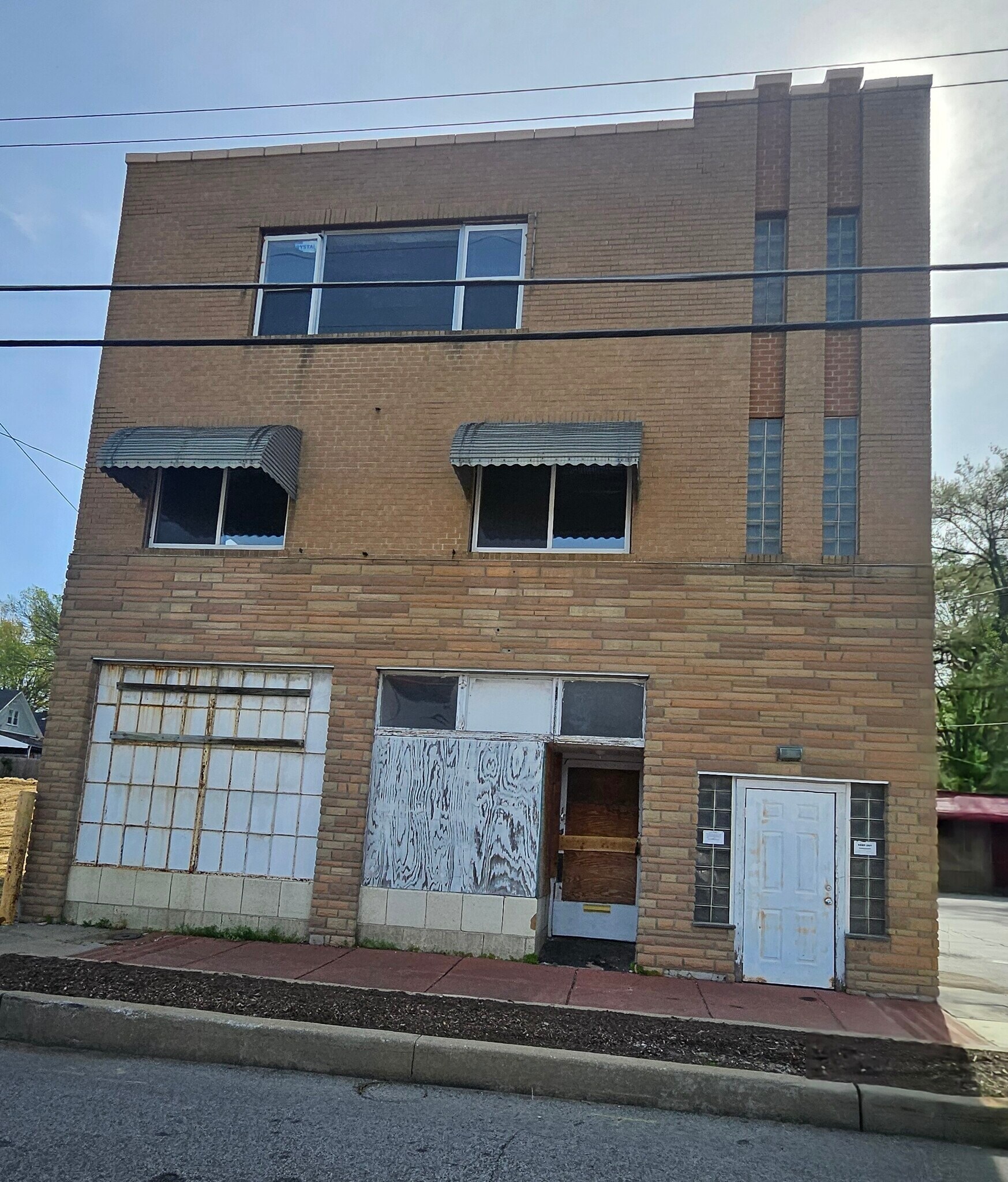 2622 Woodson Rd, Overland, MO for Sale