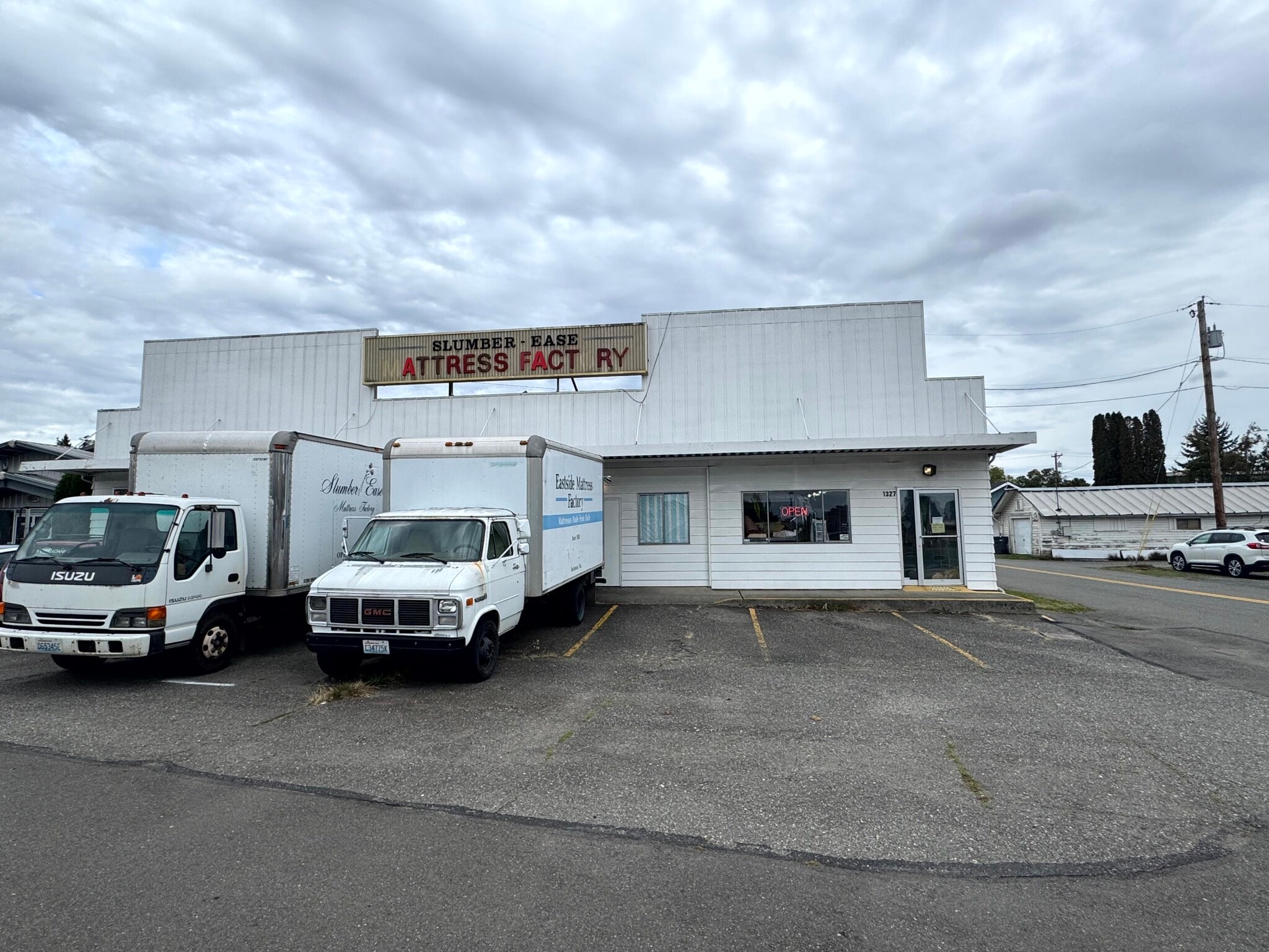 1327 8th St, Marysville, WA for Sale