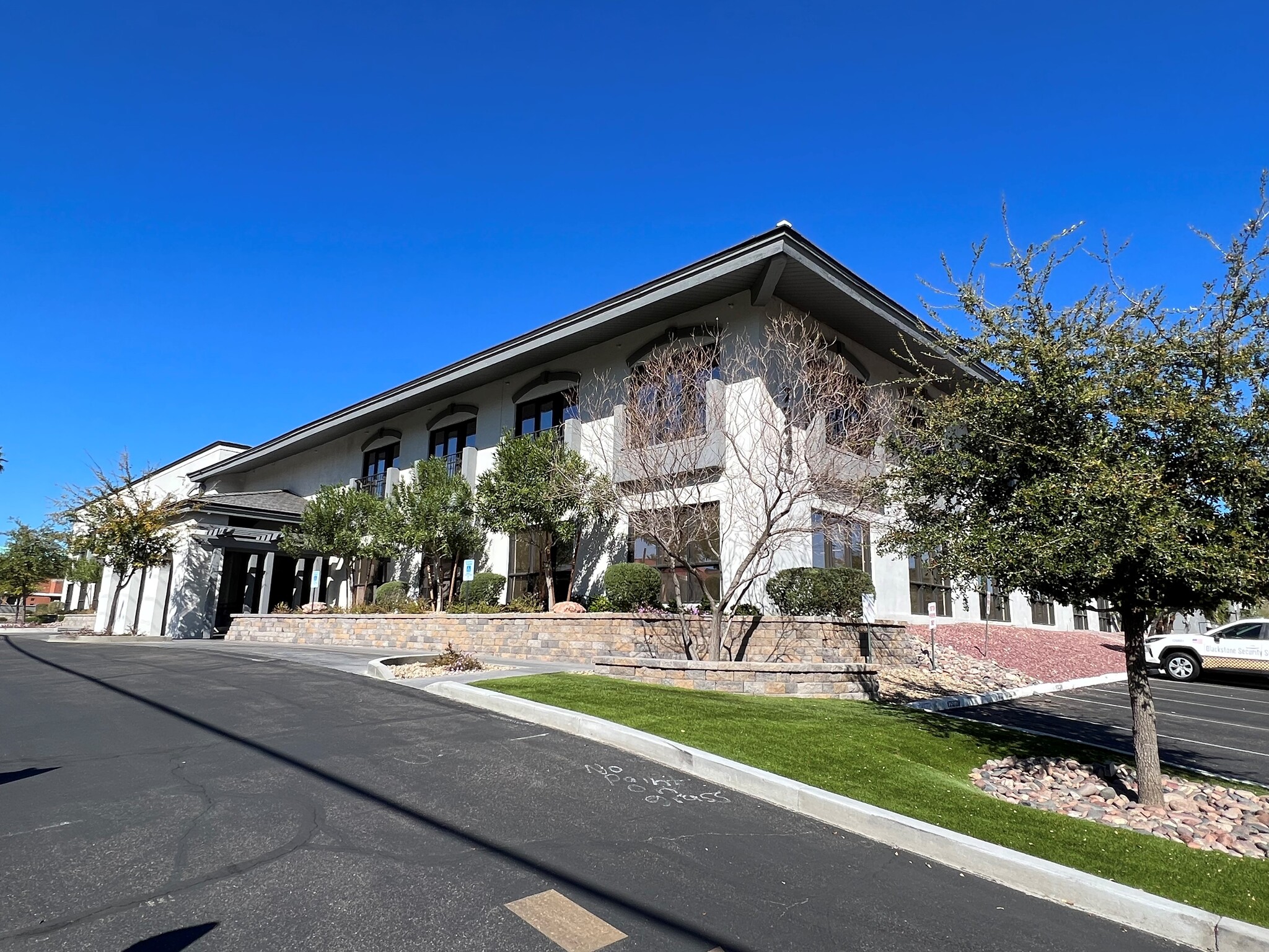 7227 N 16th St, Phoenix, AZ for Rent