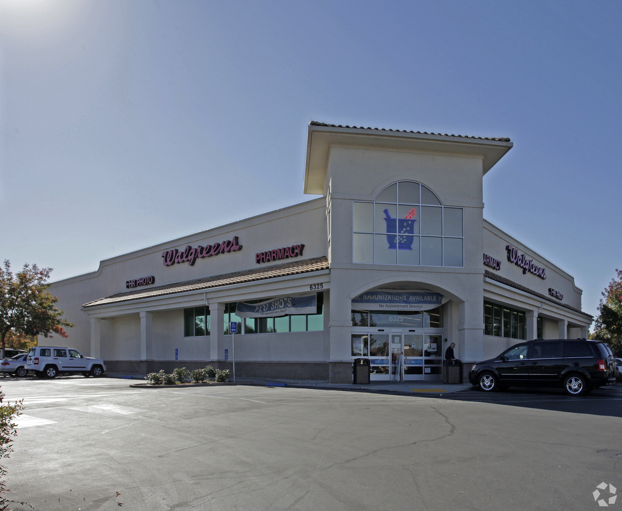 6325 Fair Oaks Blvd, Carmichael, CA for Rent