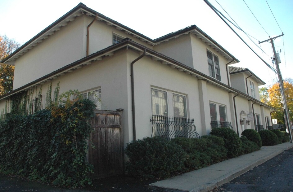 49-63 John St, Southport, CT for Rent
