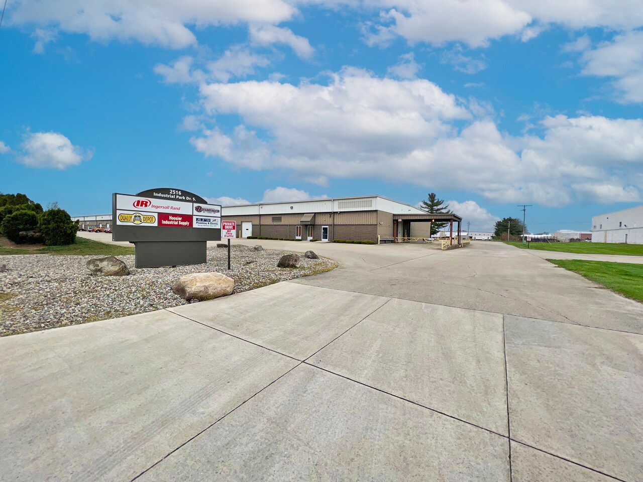2516 Industrial Park Dr, Goshen, IN for Rent