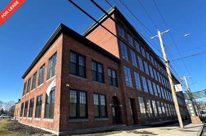 811 Court St, Utica, NY for Rent