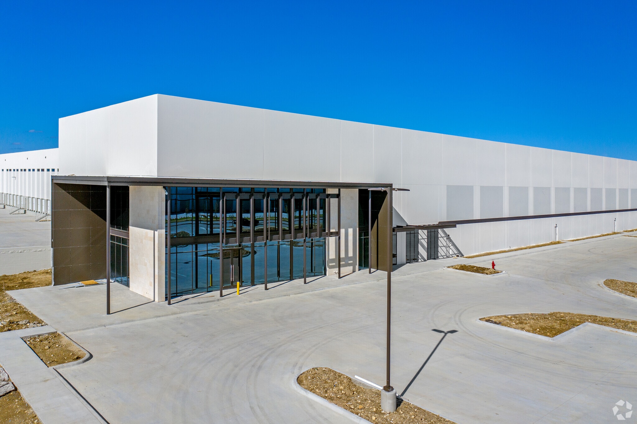 4251 Northern Cross Blvd, Haltom City, TX for Rent