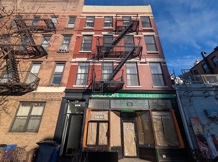 131 Greenpoint Ave, Brooklyn, NY for Sale