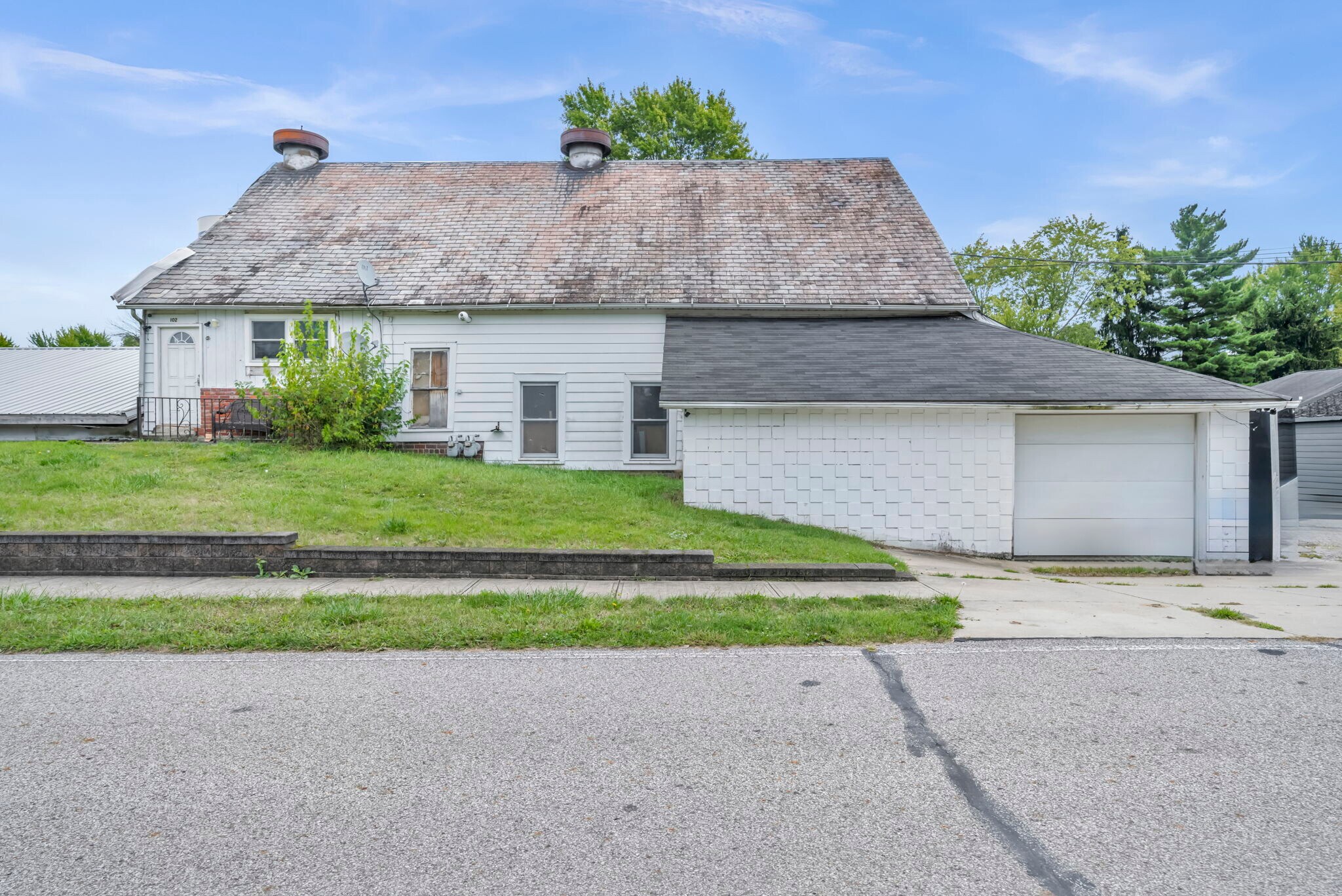 100 Factory St Lagrange, OH 44050 Flex Property for Sale on