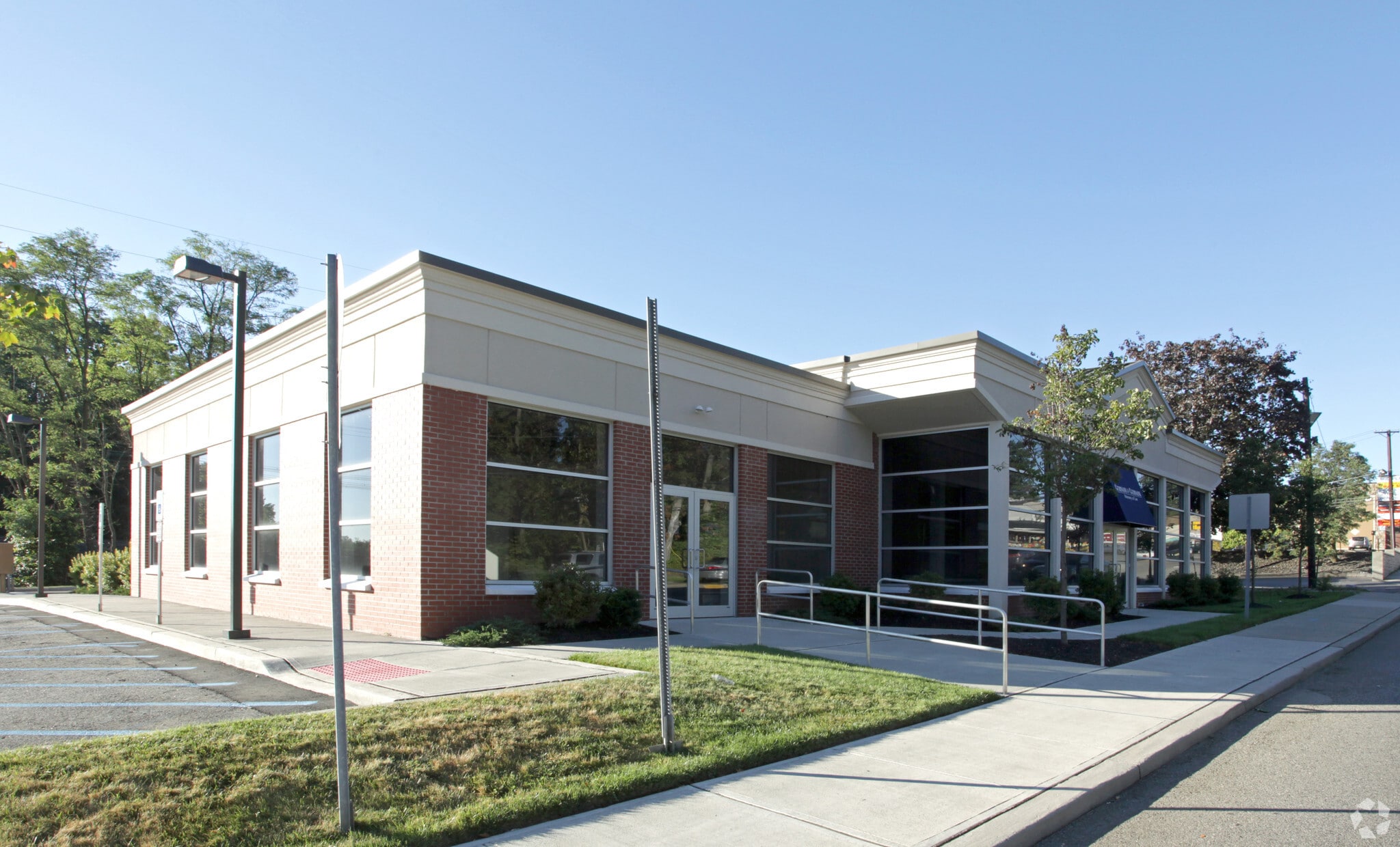 101 State Route 27, Edison, NJ for Sale