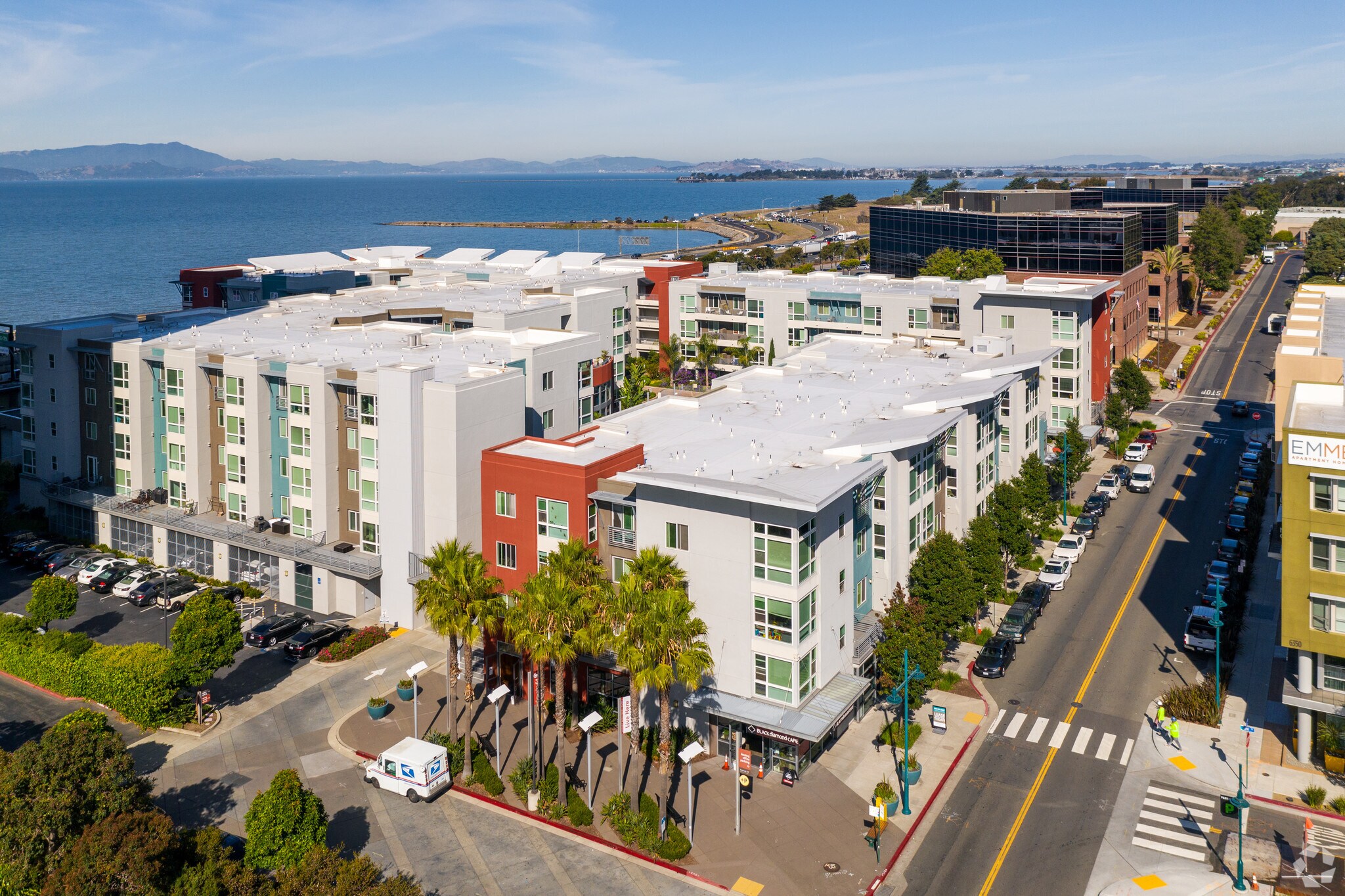6399 Christie Ave, Emeryville, CA for Rent