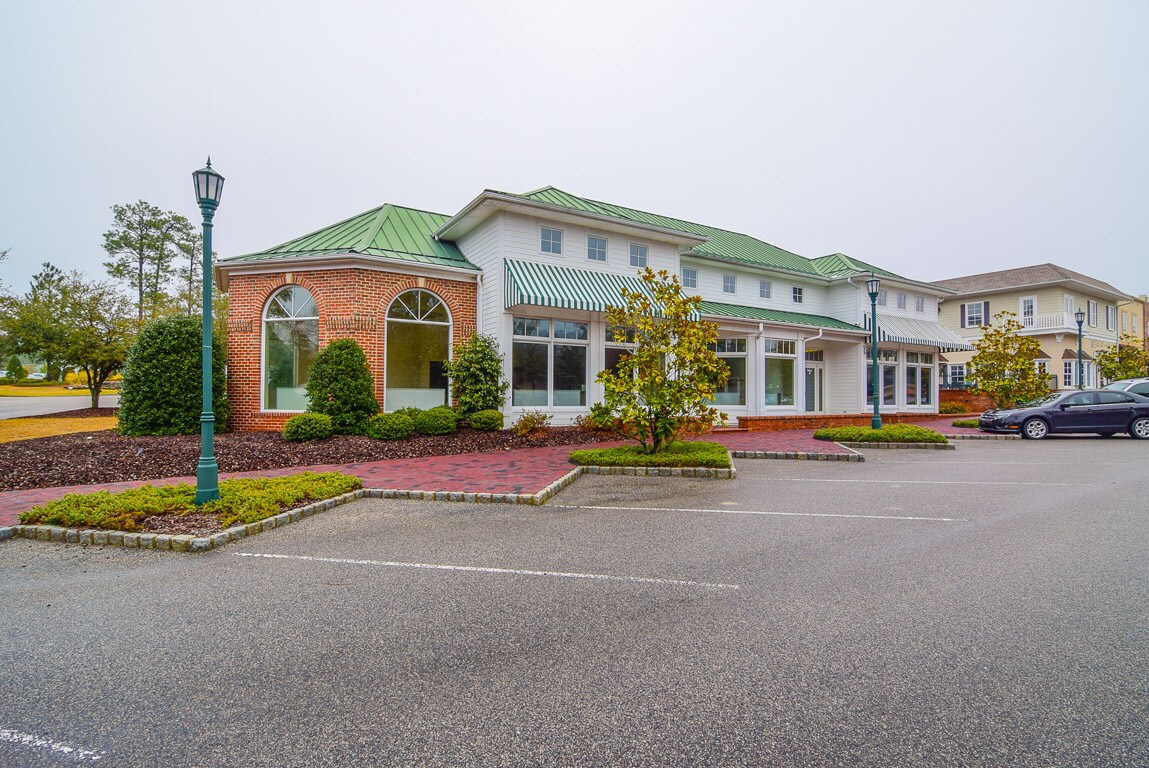 246 Olmsted Blvd Pinehurst, NC 28374 Shopping Center Property for