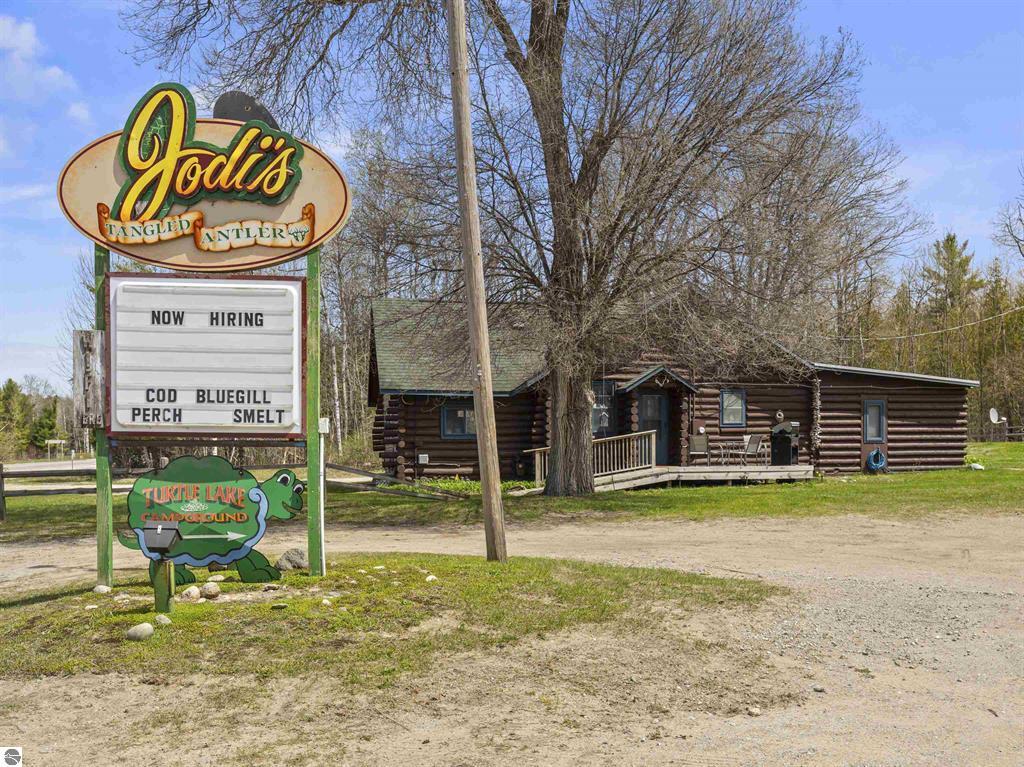 15015 US Highway 31, Beulah, MI for Sale
