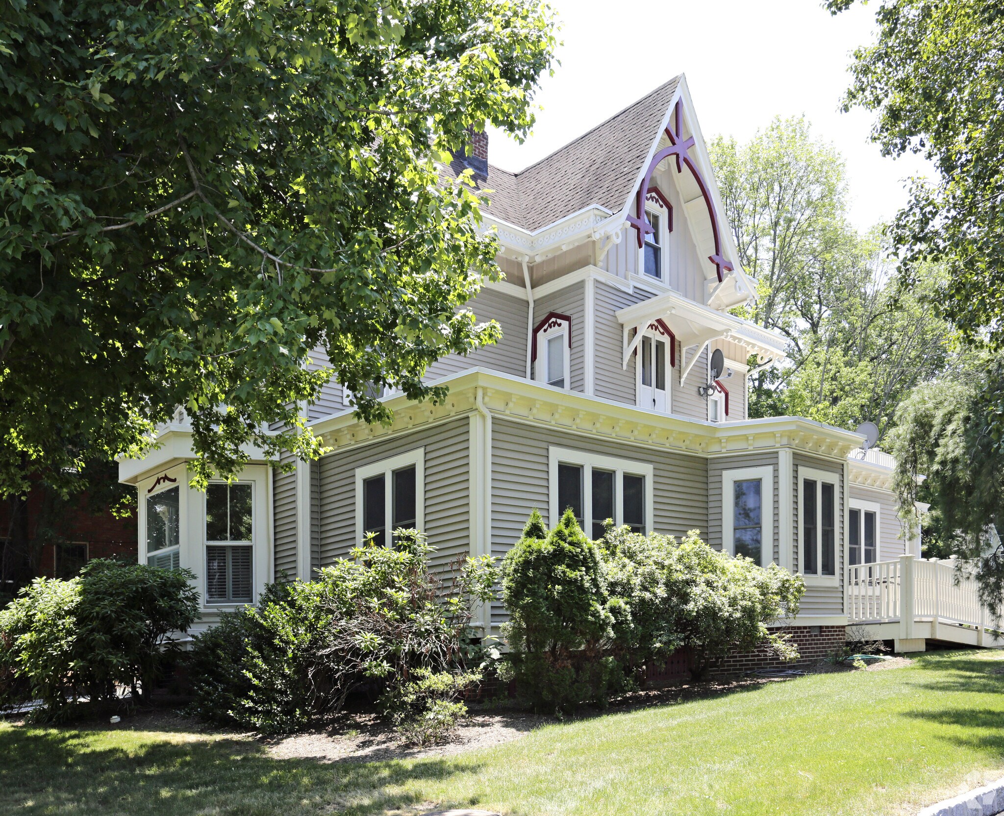 331 Main St, Chatham, NJ for Sale
