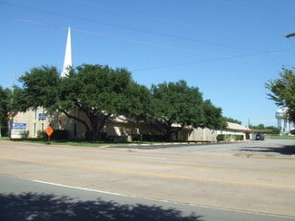 Arlington, TX undefined - 1919 S Collins St