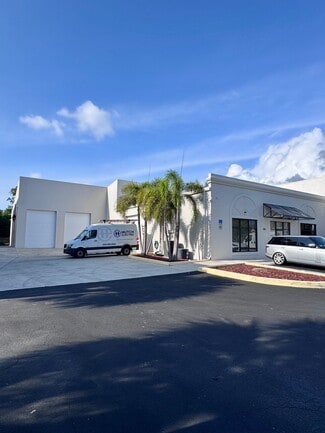 Naples, FL Warehouse - 1989 Trade Center Way