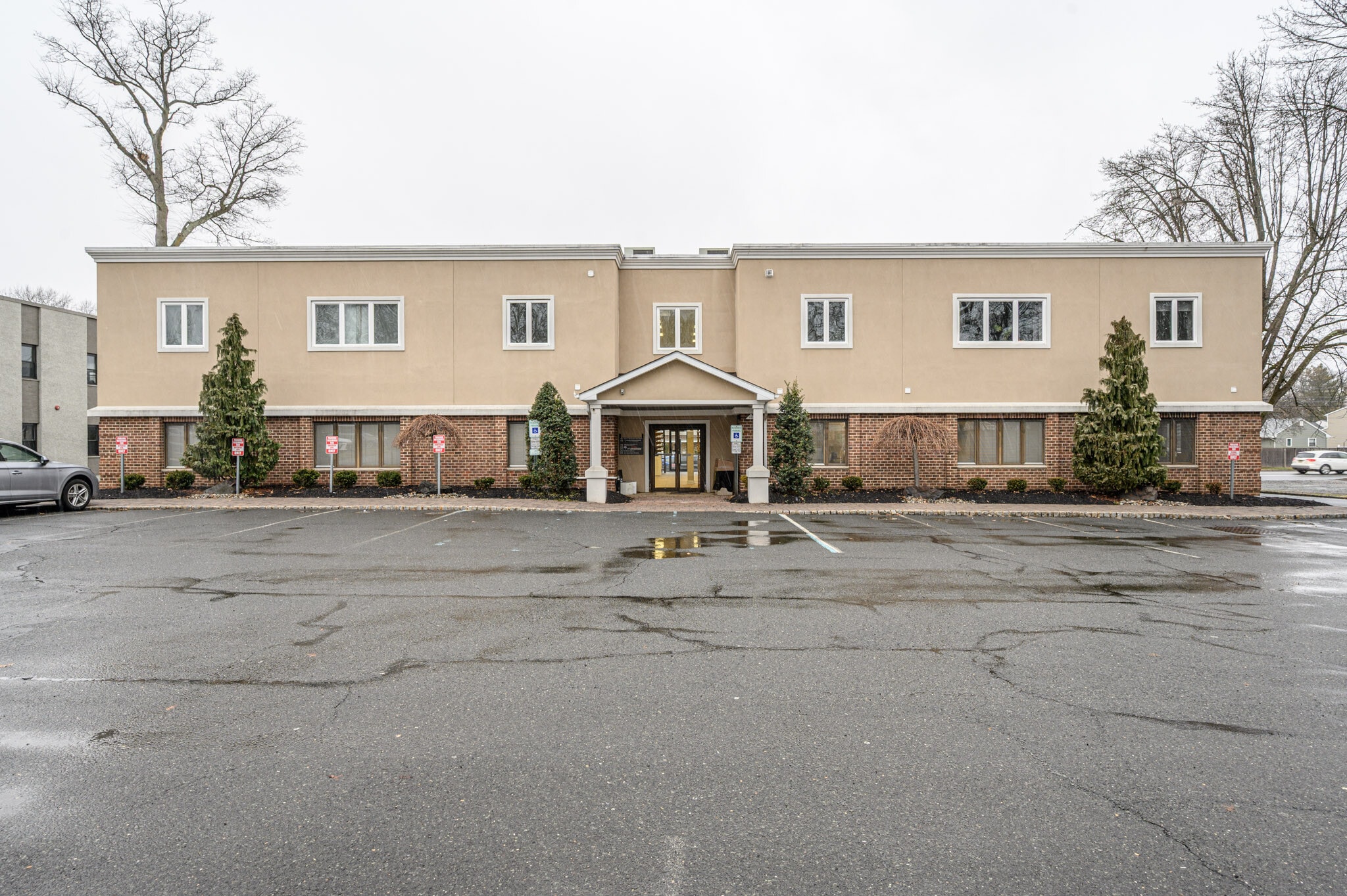 727 Raritan Rd, Clark, NJ for Rent