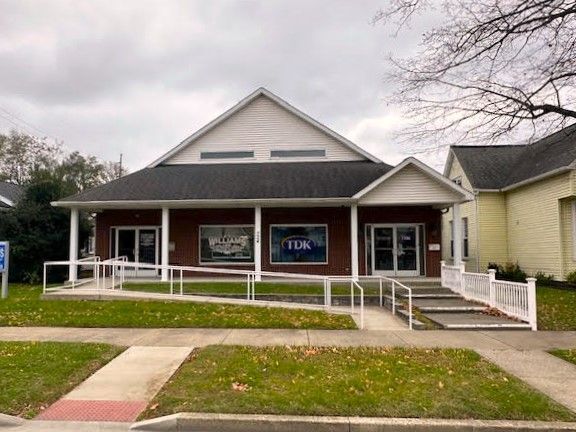 324 N Elm St, Henderson, KY for Rent