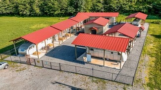 Tellico Plains, TN Hospitality - 200 Bear Ln