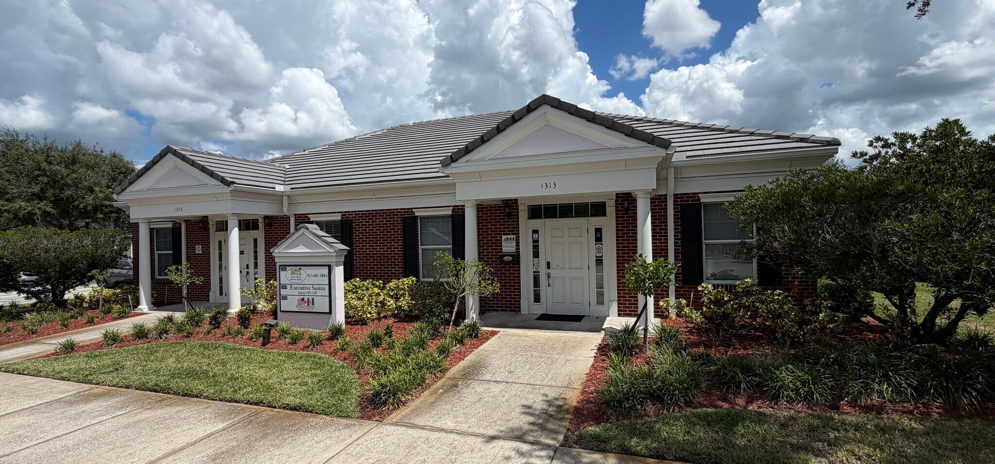 1313 Providence Rd, Brandon, FL for Rent