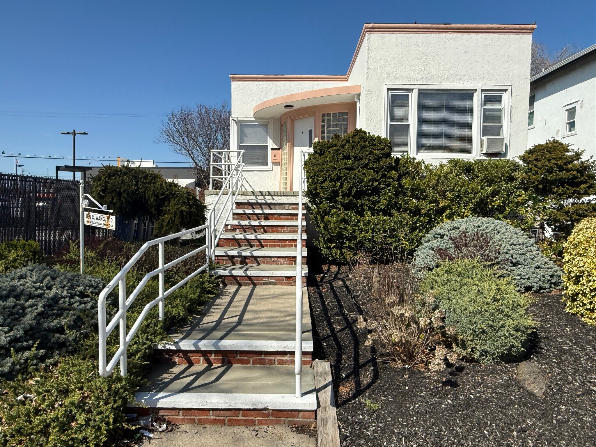 5 E Walnut St, Long Beach, NY for Sale