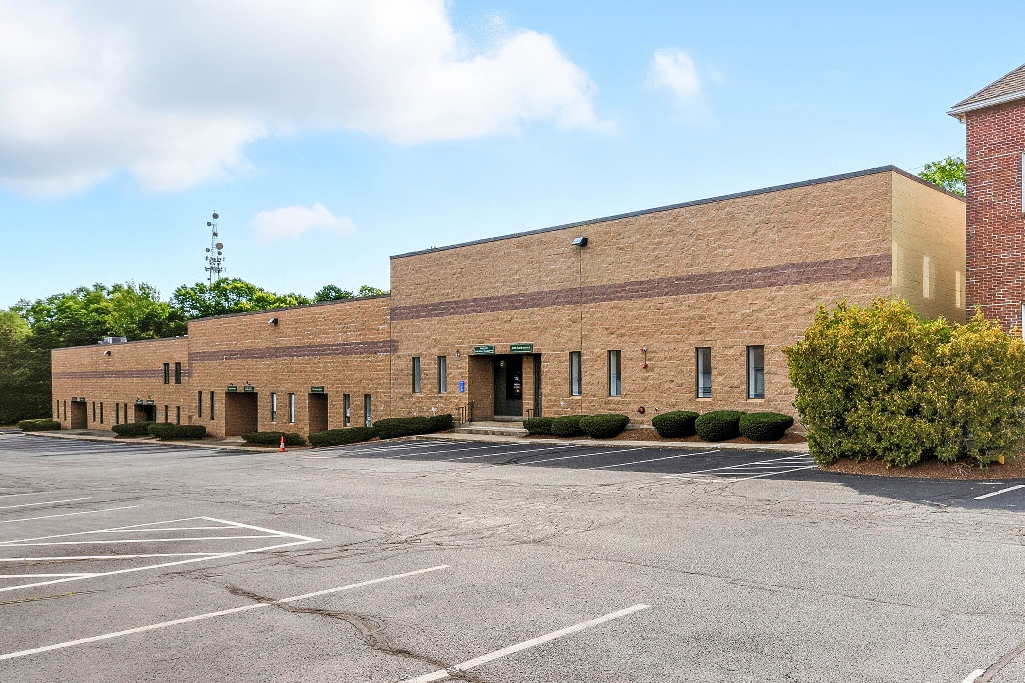 118 Long Pond Rd, Plymouth, MA for Rent