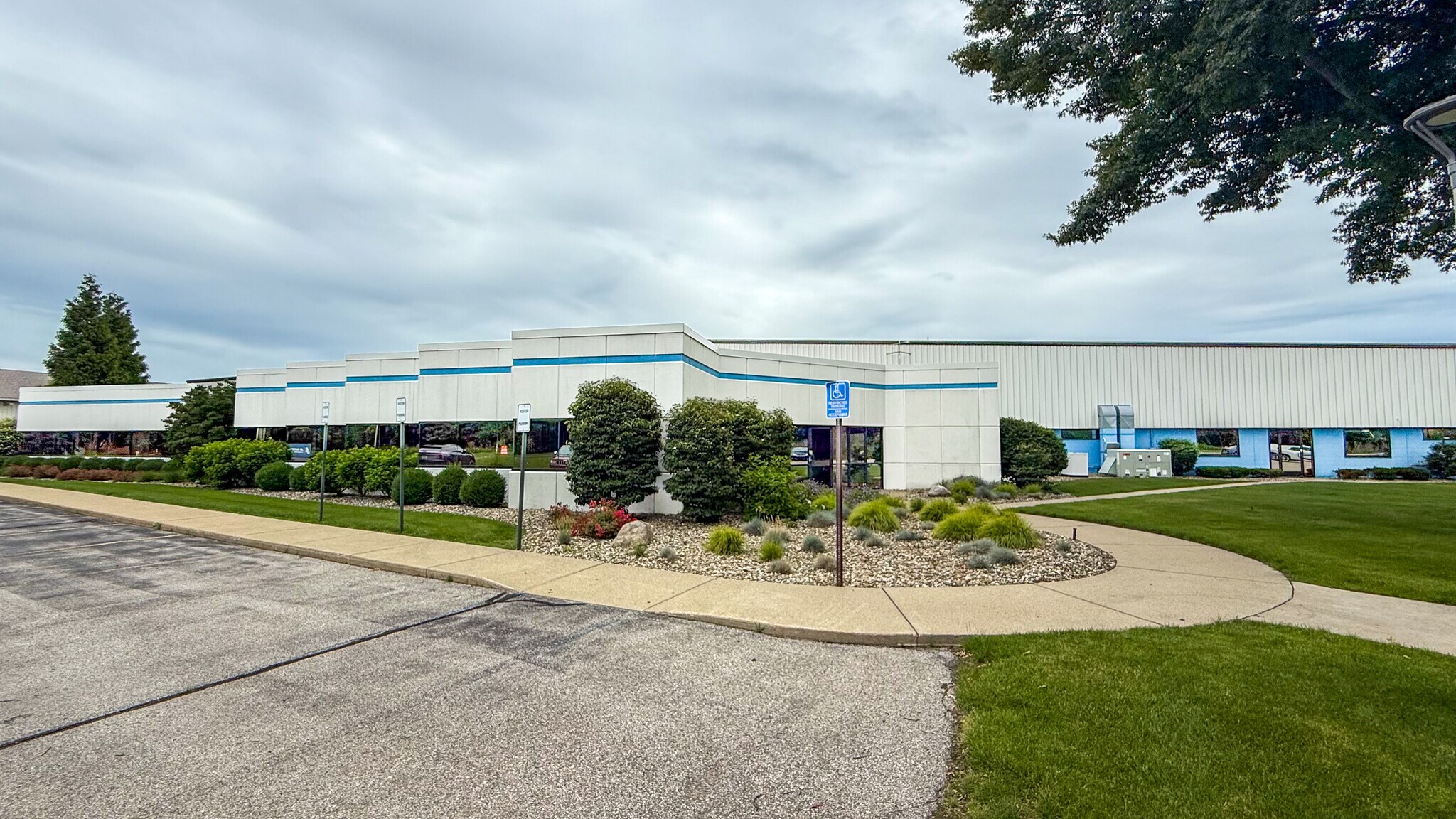 7275 Red Arrow Hwy, Stevensville, MI for Rent
