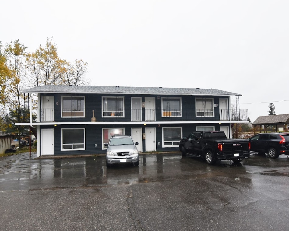 859 Trunk Rd, Sault Ste. Marie, ON for Sale