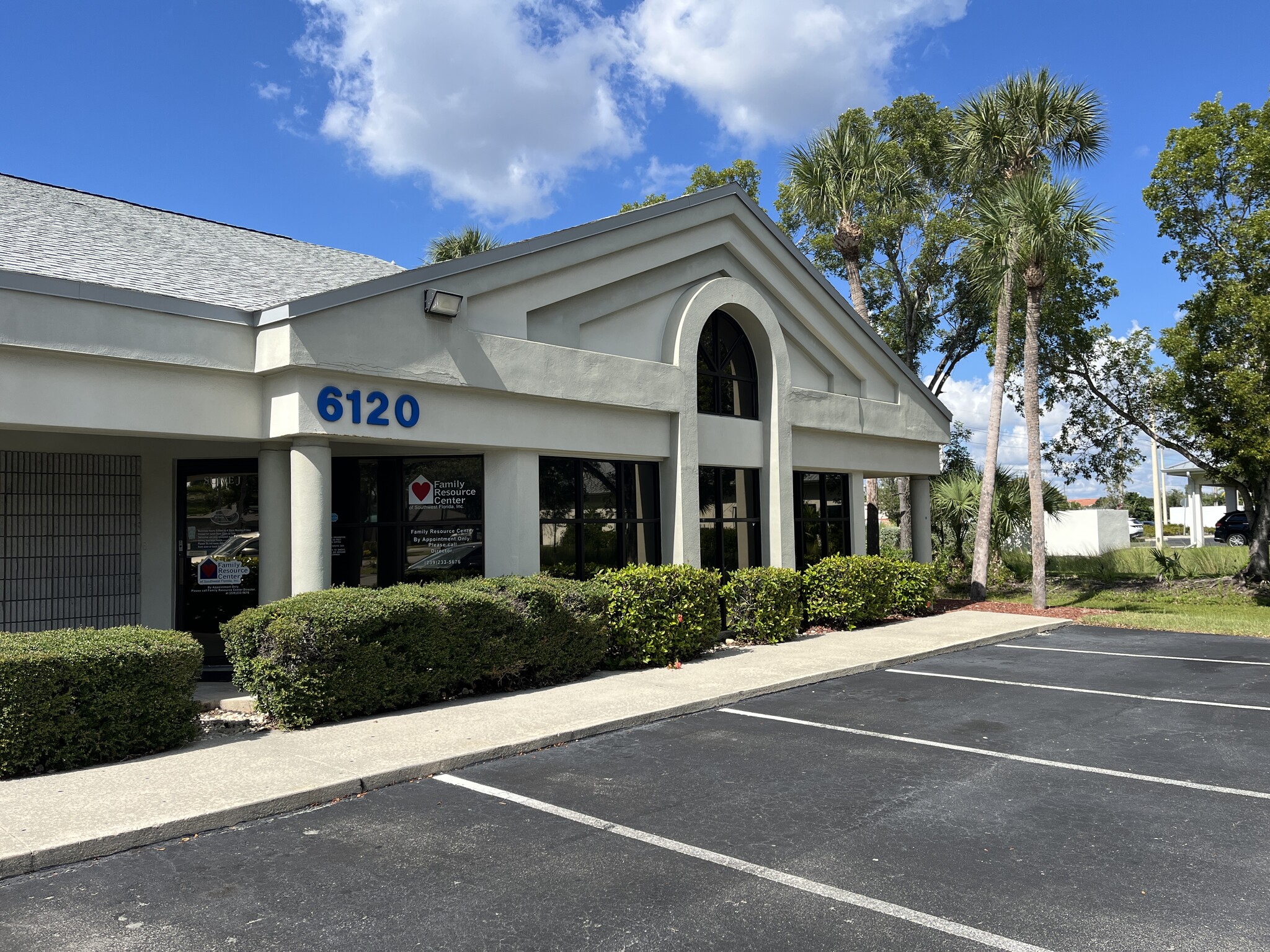 6120 Winkler Rd, Fort Myers, FL for Sale