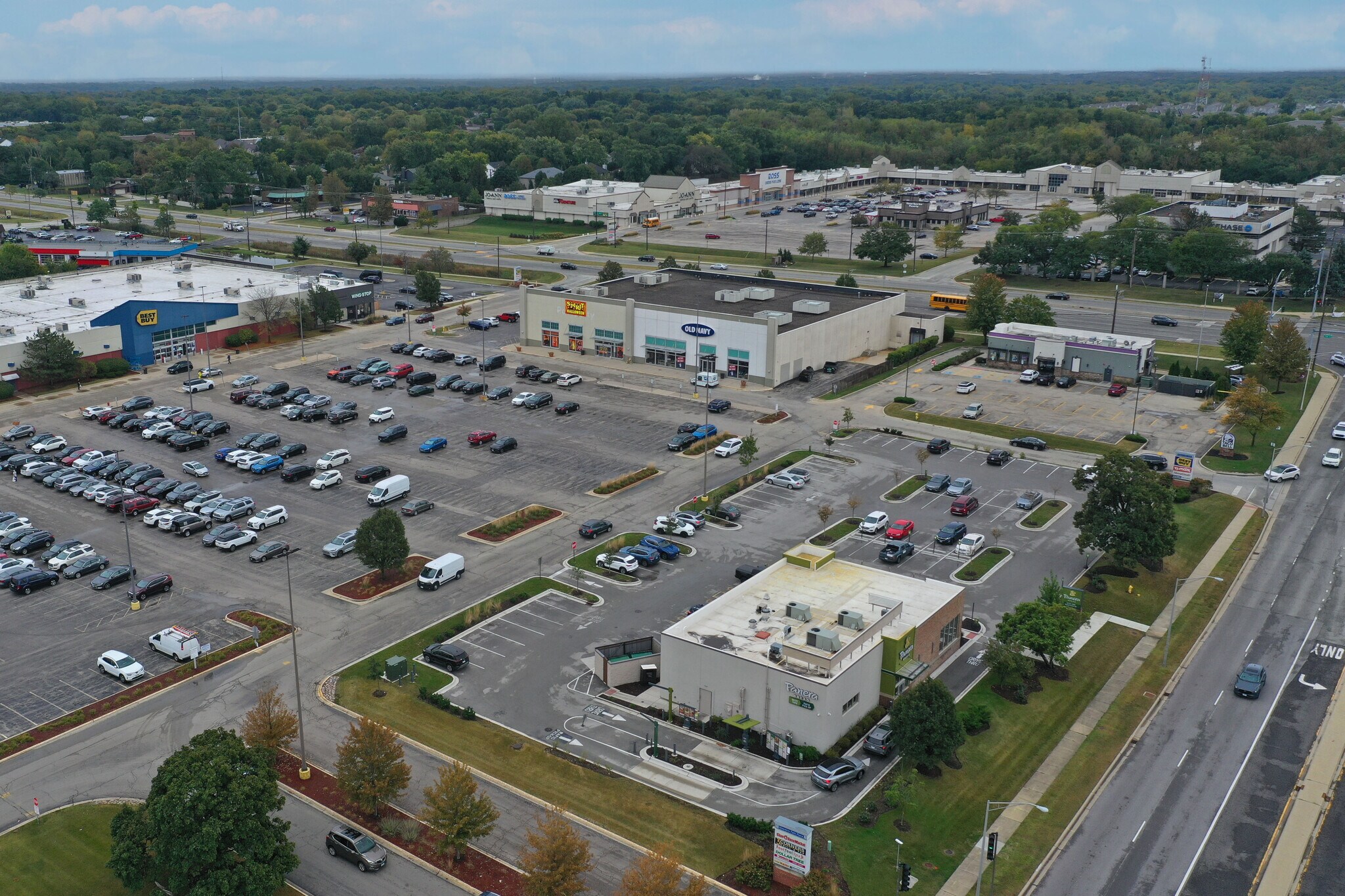 7221-7401 Lemont Rd, Downers Grove, IL for Rent