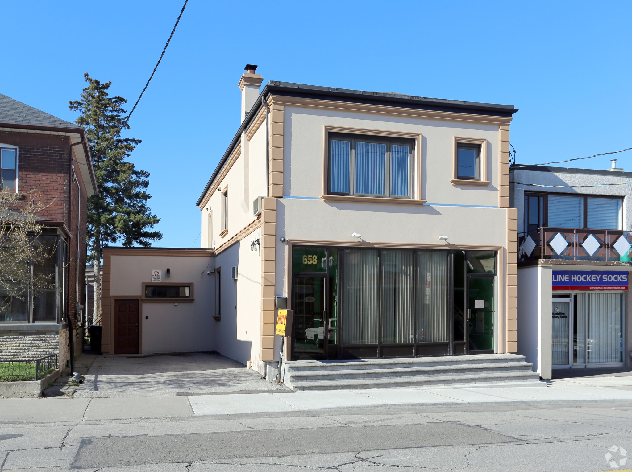 658 Vaughan Rd, Toronto, ON for Sale