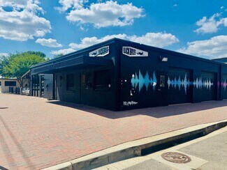 Arlington, TX Retail - 213-215 E Front St