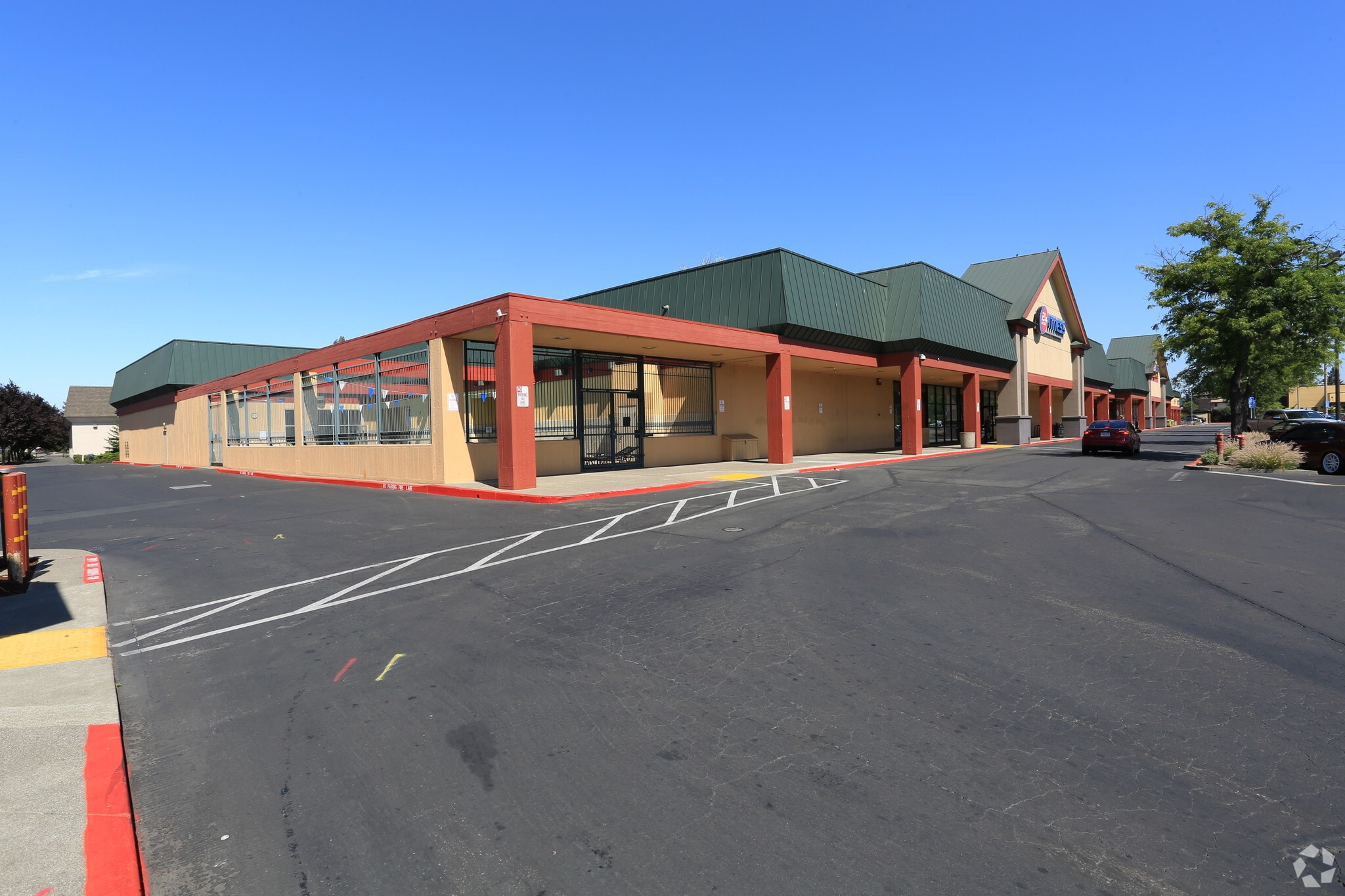 6315-6345 Commerce Blvd, Rohnert Park, CA for Rent