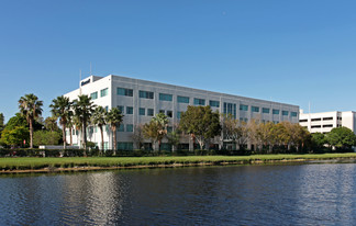 Fort Lauderdale, FL Coworking Space - 6750 N Andrews Ave