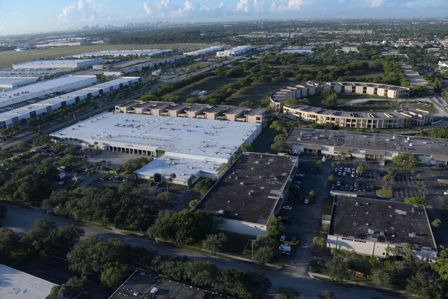 5800 Miami Lakes Dr, Miami Lakes, FL for Rent