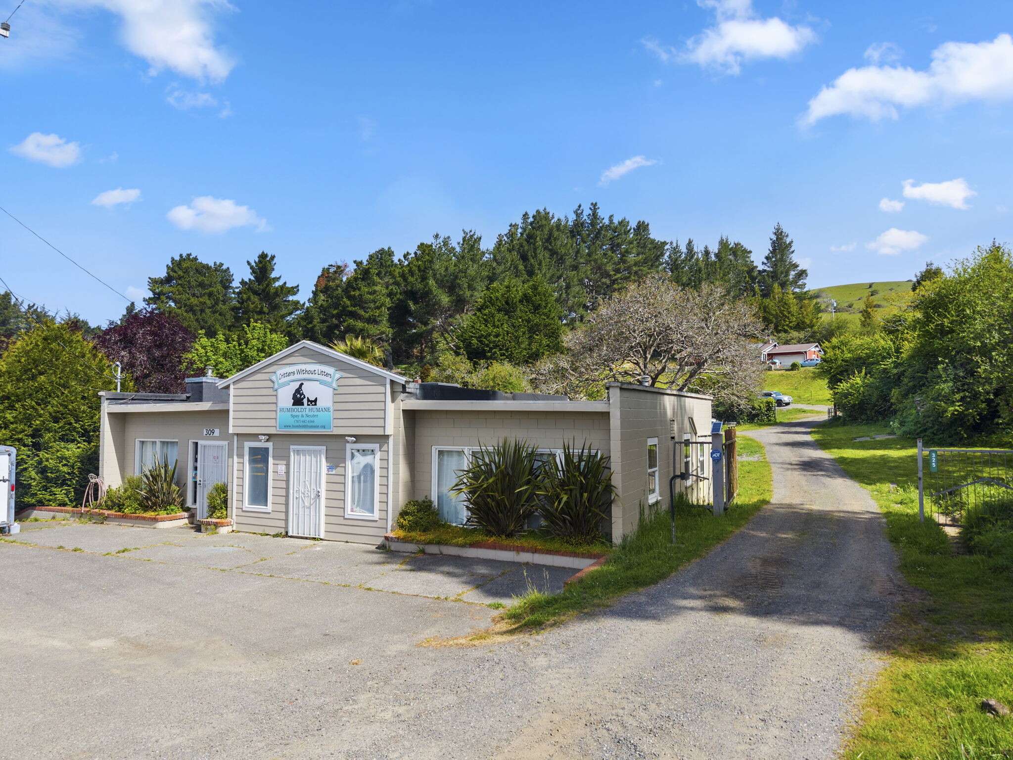 307 Fernbridge Dr, Fortuna, CA for Sale