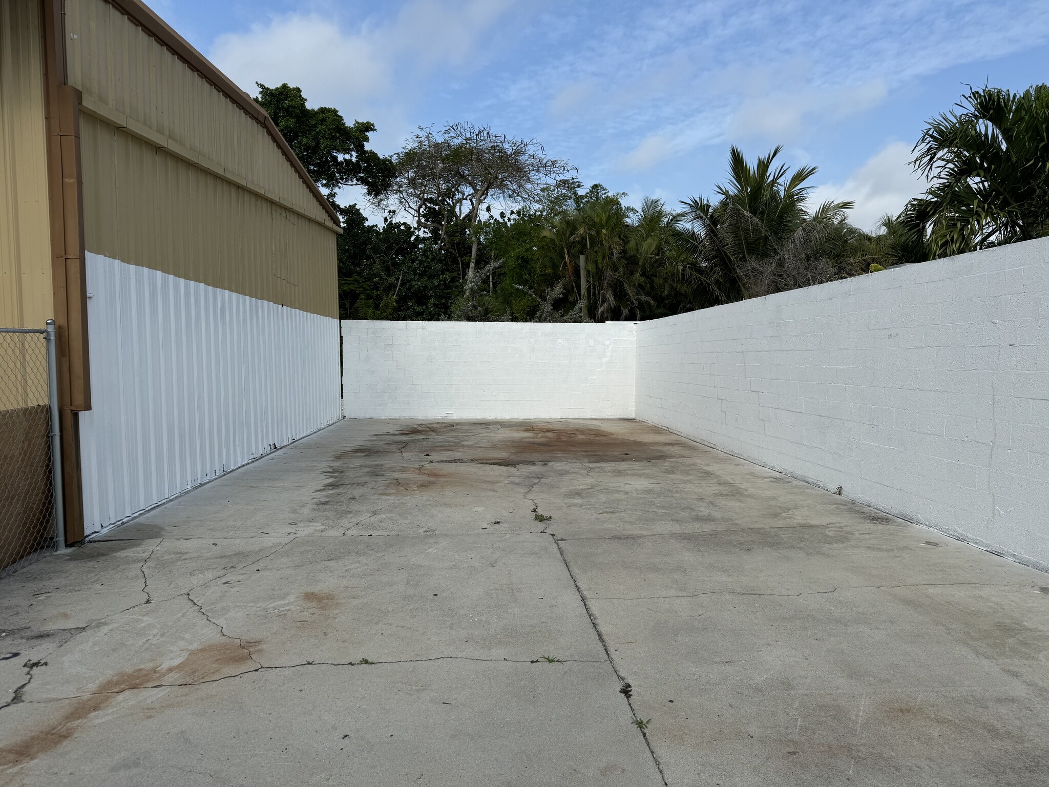 3047 Terrace Ave, Naples, FL for Rent