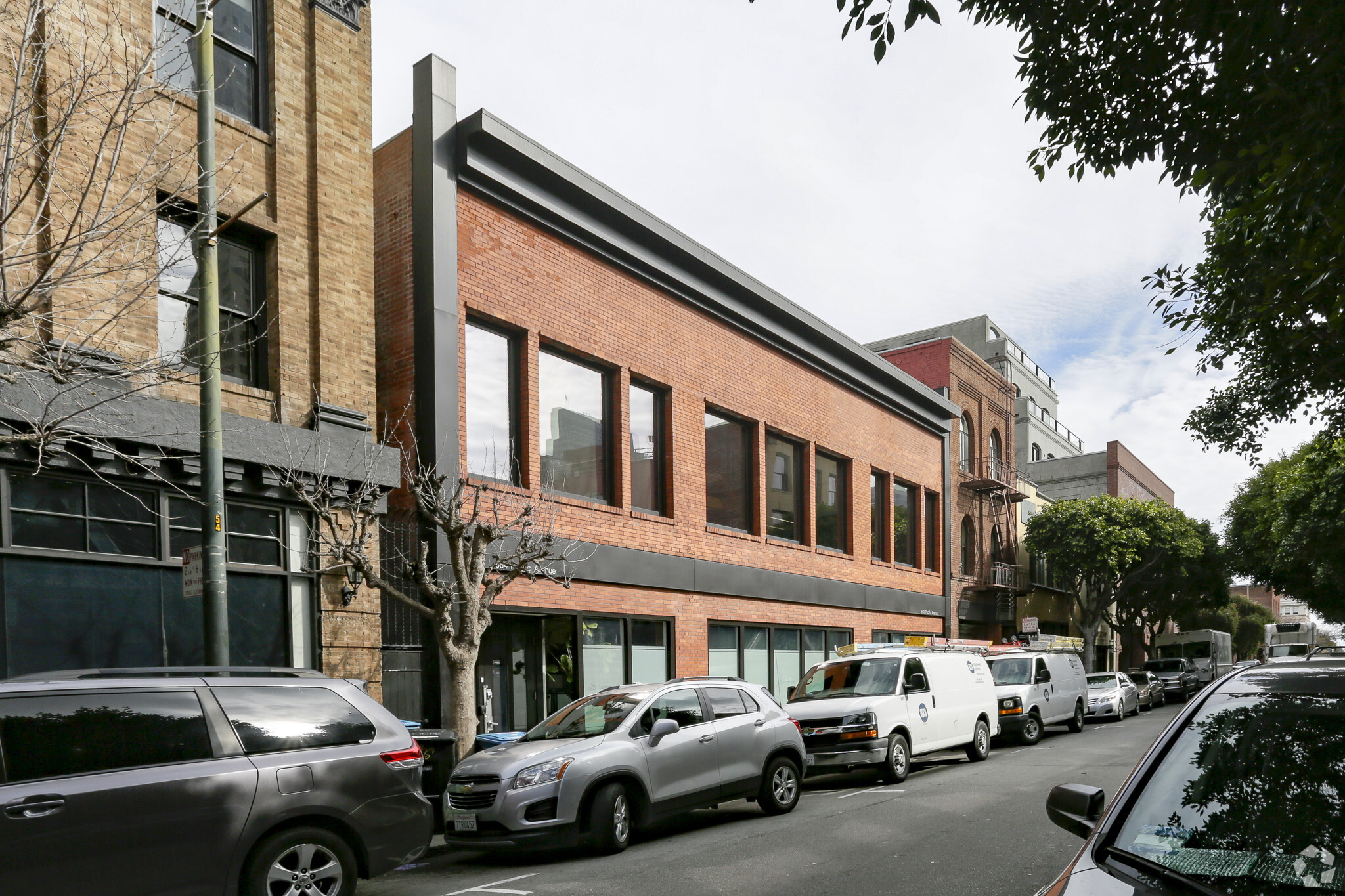 560-564 Pacific Ave, San Francisco, CA for Rent