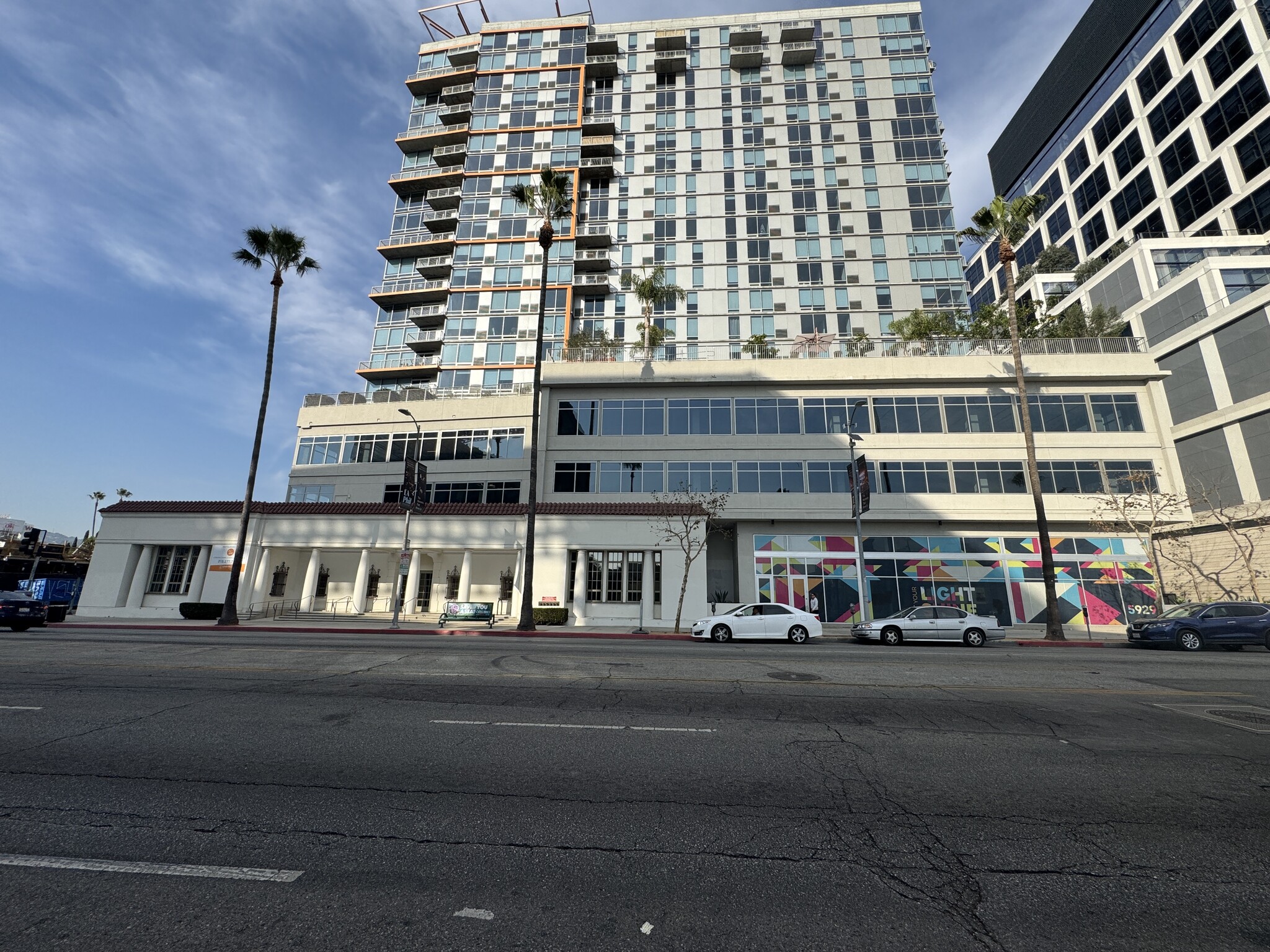 5925-5939 W Sunset Blvd, Los Angeles, CA for Rent