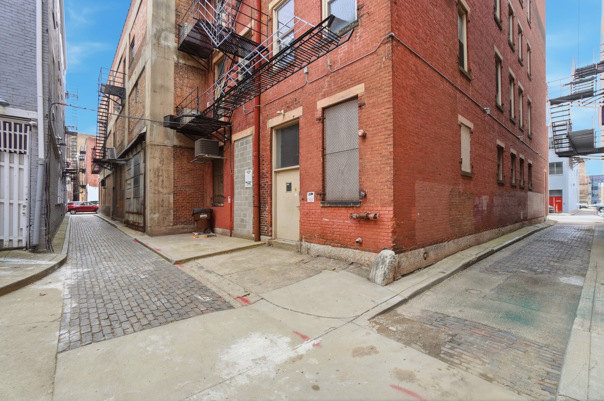 1008 Race St, Cincinnati, OH for Sale