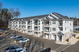 Huntersville, NC Apartments - 14801 Statesville Rd