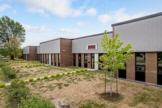 Longueuil, QC Warehouse - 640-652 Boul Guimond