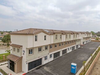 Fontana, CA Apartments - 8423 Tamarind Ave Fontana, CA Apartments - 8423 Tamarind Ave