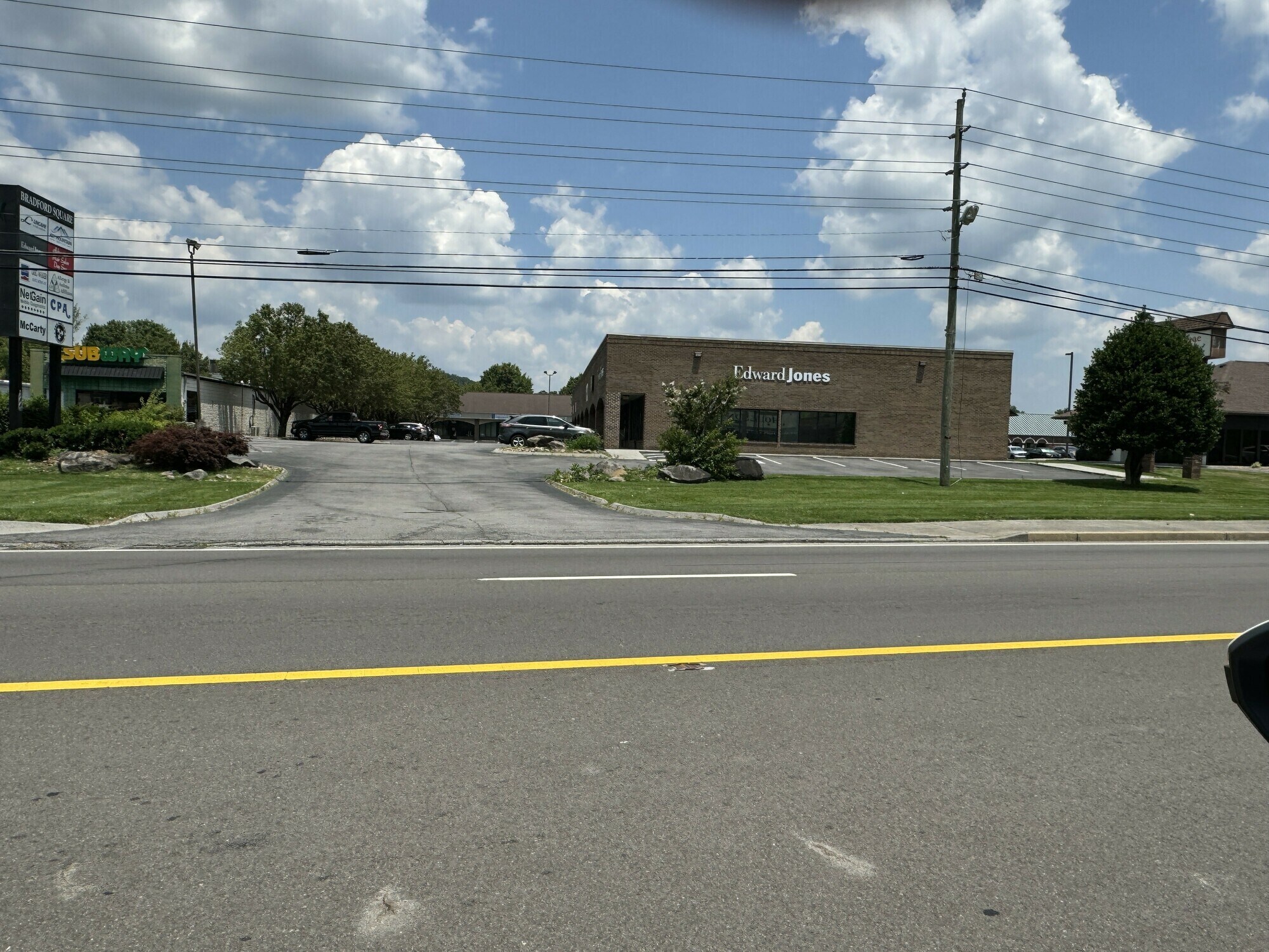 624-630 Dolly Parton Pky, Sevierville, TN for Rent