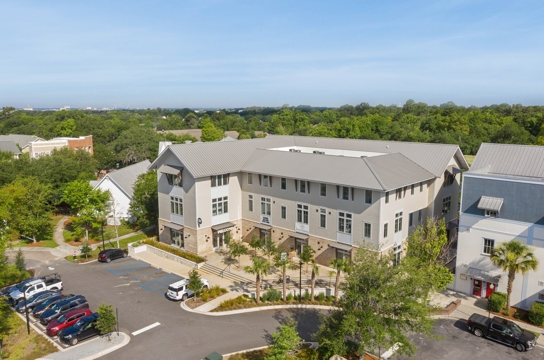 297 Seven Farms Dr, Charleston, SC for Sale