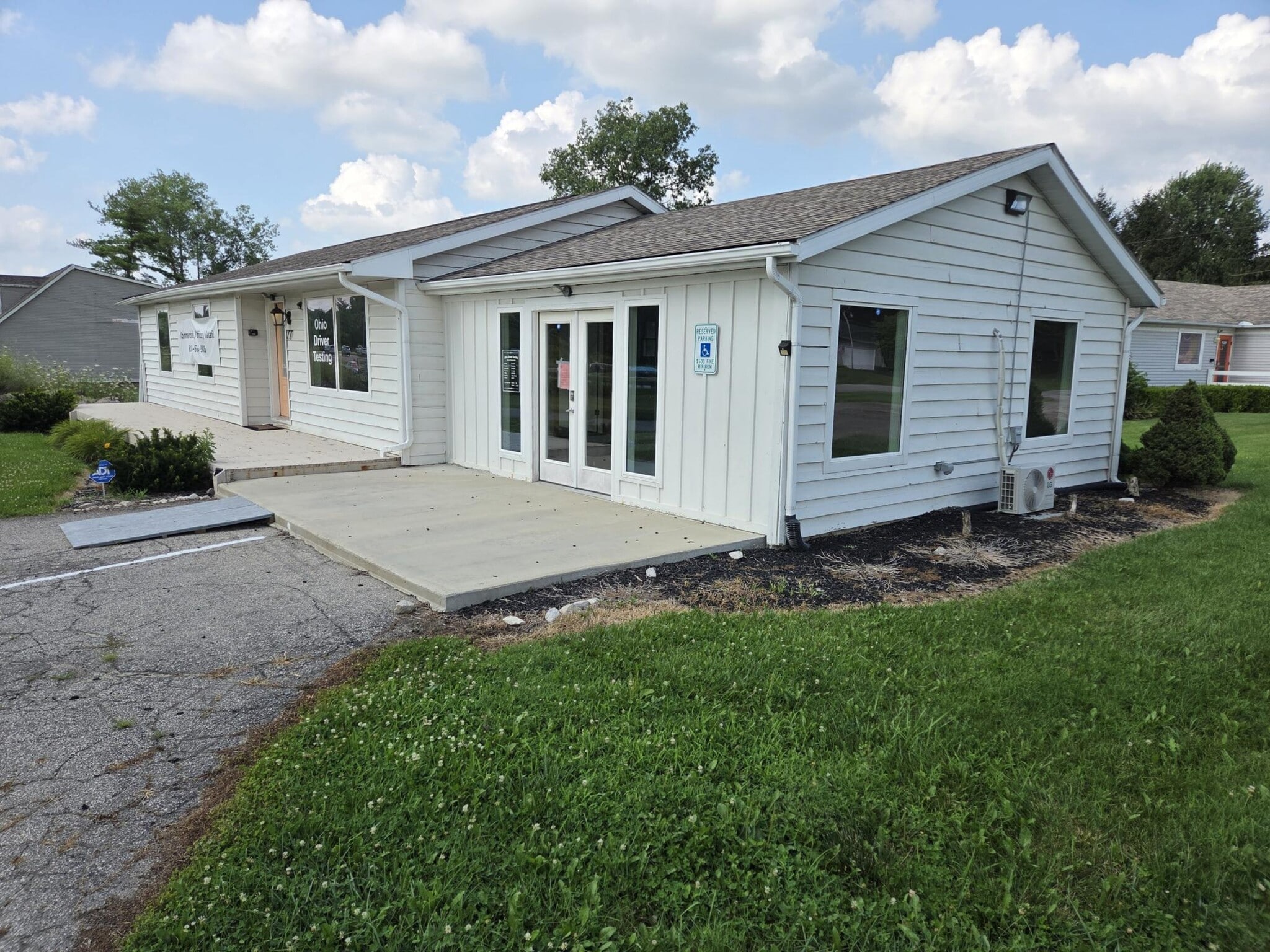 77 Orangewick Dr N, Lewis Center, OH for Rent