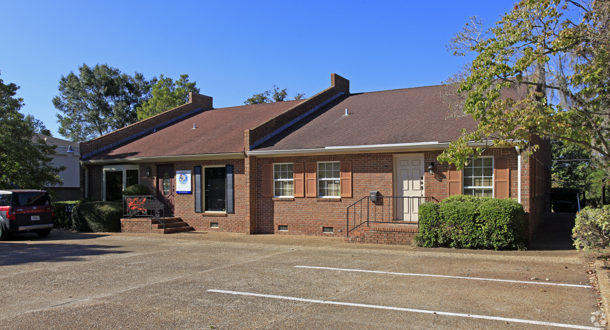 235-237 John Knox Rd, Tallahassee, FL for Sale