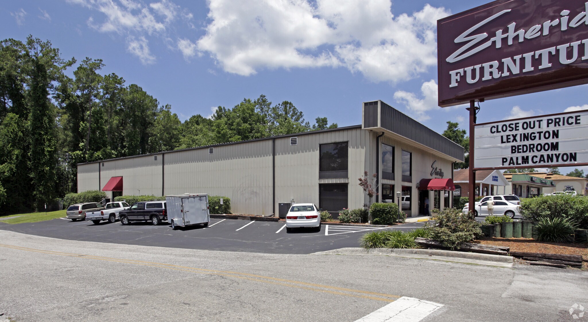 1052 SW Main Blvd, Lake City, FL for Sale