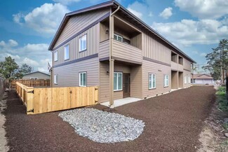 Redmond, OR Apartments - 2141 SW 19th St