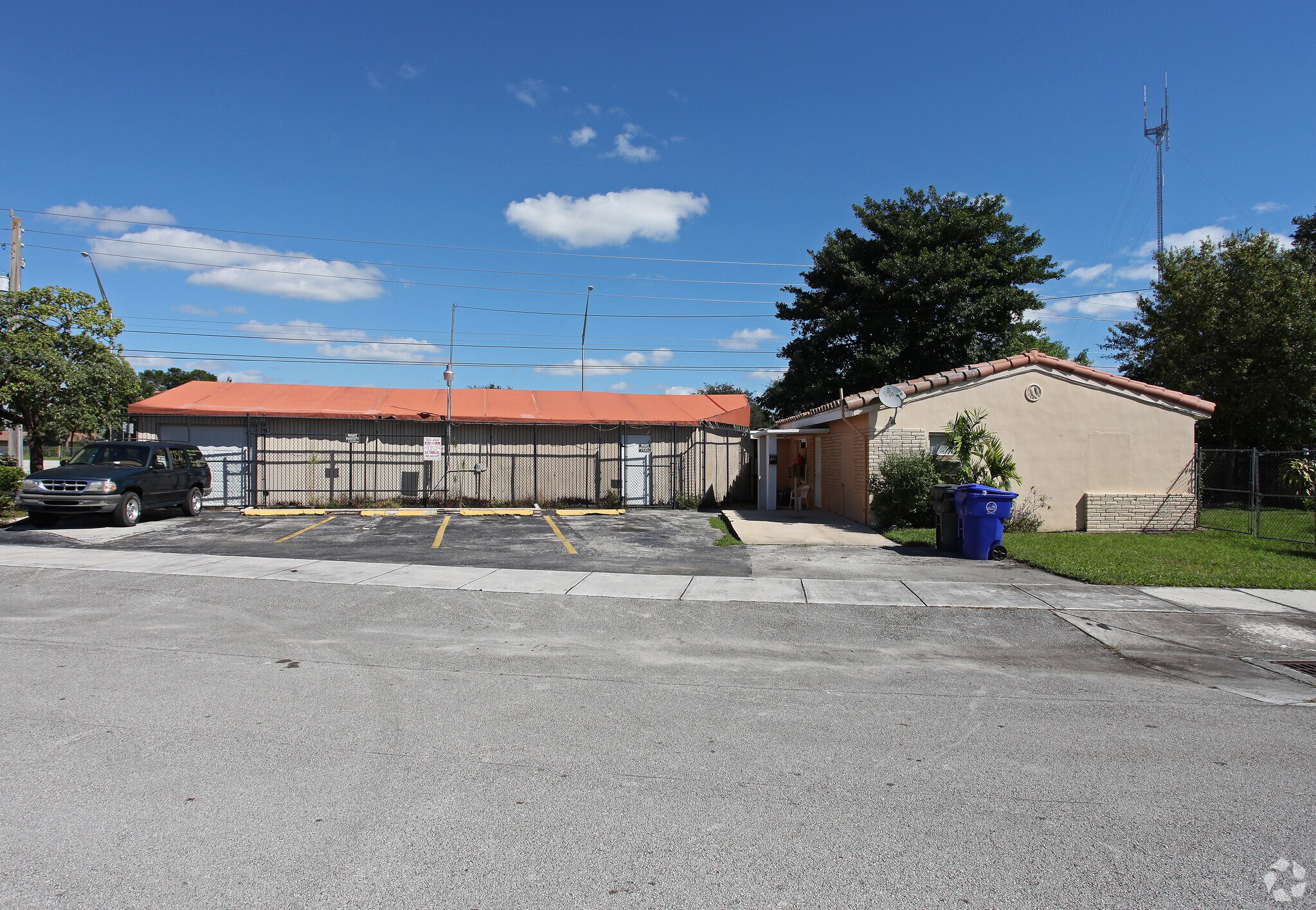 41 William Rd, West Park, FL for Sale
