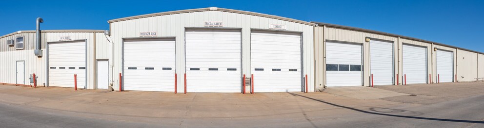 2516 9th St, Great Bend, KS for Sale