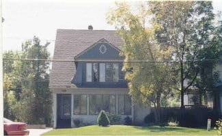 Libertyville, IL Office - 125 W Park Ave Libertyville, IL Office - 125 W Park Ave