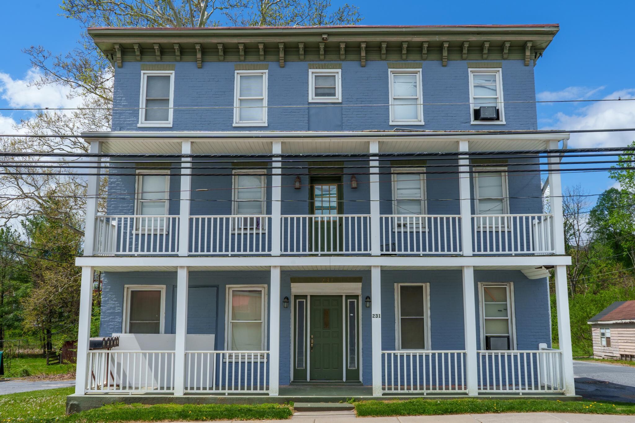 229 N Church St, Thurmont, MD for Sale